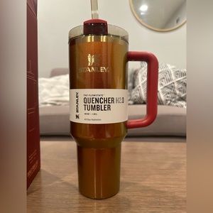 Stanley Lainey Wilson Country Gold